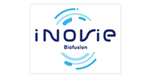 iNOVie Biofusion - Le logo officiel de l'entreprise Logo iNOVie Biofusion : nom de marque en bleu foncé, le 'O' stylisé par des arcs bleus, 'Biofusion' en dessous.